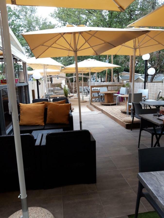 Mobil Home Sainte-Baume Nans Les Pins 外观 照片